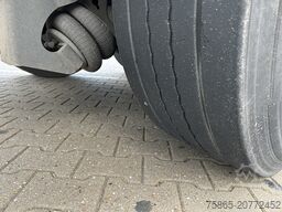 System Trailers - VeDeCar / Carrier Vector 1550 / Frigo / APK T...