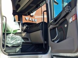 Scania 660S V8 NGS Highline 4x2 - New - Full spec - Re...