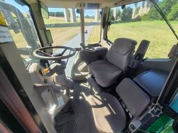 John Deere 6M125