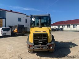Komatsu WA70-6
