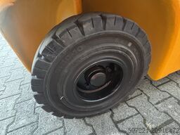 Jungheinrich TFG 425S