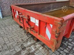Haakarm container