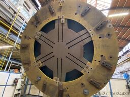 HEUEN - CLOOS Roboterschweißanlage