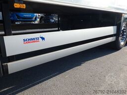 SCHMITZ CARGOBULL SKO 24/L FP 45 Multitemp/Doppelst./LBW 3to./Lift