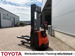 Toyota SWE 140 L / Akku neu!
