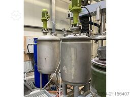 Typhoon mixer and barrel