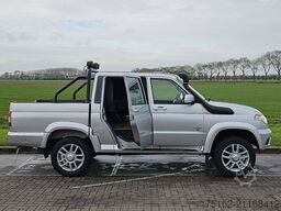  Patriot Pick up 4x4 Petrol Airco!