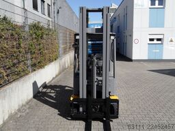 Jungheinrich EFG 215 - Triplex - Baujahr 2022