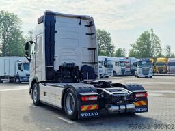 Volvo FH 13.500 Globetrotter XL 4x2 - NEW- I parkcool...