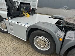 MAN TGX TGX 26.640 6x2 / D38 (16.000L) / 291.331km ...