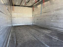 MERCEDES-BENZ ACTROS 1846 L Getränke 5,20 m LBW 2 T*LASI*ADR