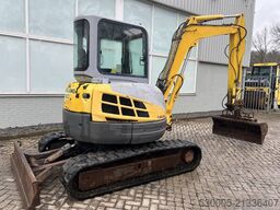 New Holland E 50.2 C