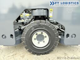 Combilift C4000 GAS DUPLEX 4600 FORK POSITIONER