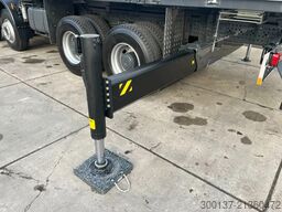 Mercedes-Benz Arocs 4140 K 8x4 Crane Truck