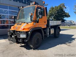 Mercedes-Benz Unimog U 400 6 Zylinder