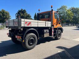 Mercedes-Benz Unimog U 400 6 Zylinder