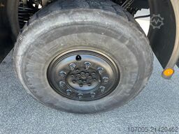 Mercedes-Benz Unimog U 400 6 Zylinder