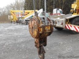 Coles Cranes 625S, 20T