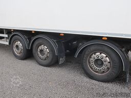 Lamberet SR2 Lenkachse Ladebordwand Thermo King SLX200