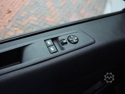 OPEL Vivaro Kasten 2.0 M Navi Klima Kamera DAB AHK