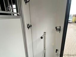 RENAULT Master STX 5 Sitzer Haras ex. Lang Automatik