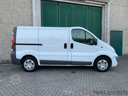Opel Vivaro 27 Van L1 H1   CAMBIO GUASTO