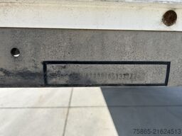 Schmitz Cargobull SCB S3B / Box / BPW Drum / NL Trailer