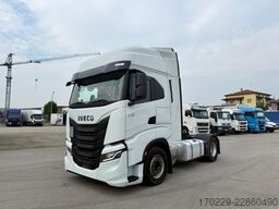 Iveco s-way 490