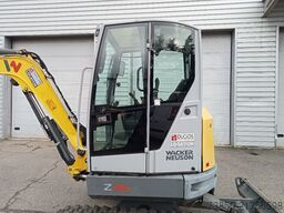 Wacker Neuson EZ36 with 3 excavator buckets
