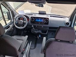 MERCEDES-BENZ Sprinter Lord Light 22 Sitzer 3 x Lagerfahrzeug