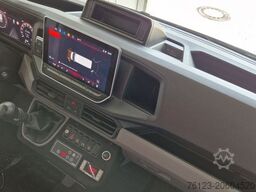 MAN TGE 22 Sitze GSR2 COC Lagerfahrzeug Stock