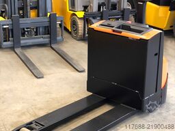 Toyota LWE 180 - Service Neu - Nur 985 Std.