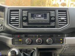 VOLKSWAGEN CRAFTER 2.0 TDI 8 SITZER KLIMA 1.HAND HECKLIFT