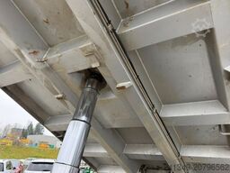 SCANIA G490 10x4 Moser 2S