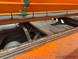 MERCEDES-BENZ Actros 2048 4x4 Winterdienst