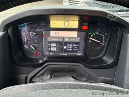 RENAULT C520 10x4 2S Kipper