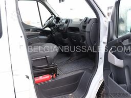 Opel Movano / 5.6m / Lift / Airco / Manual