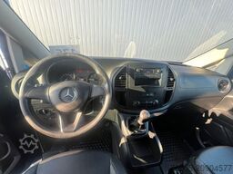 MERCEDES-BENZ Vito 114 LANG TEMPOMAT 2-SITZER WERKZEUGSCHRÄNKE