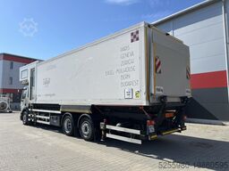 Volvo Doll Airport A380 Catering Highloader