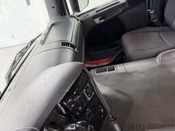 Scania P230