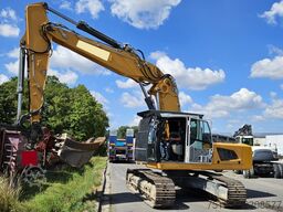 Liebherr R 926 LC