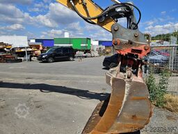 Liebherr R 926 LC