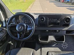 MERCEDES-BENZ SPRINTER 314 Bakwagen Laadklep!