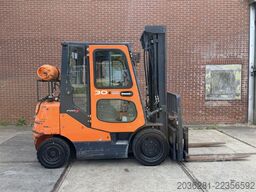 Doosan G30E-5