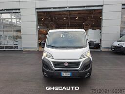 FIAT FIAT DUCATO CON CASSONE FISSO E GRU