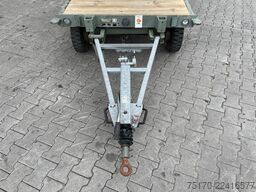 Pefra Anhänger 3100 / Länge: 2,55 m / 2.810 kg / 2012