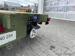Pefra Anhänger 3100 / Länge: 2,55 m / 2.810 kg / 2012
