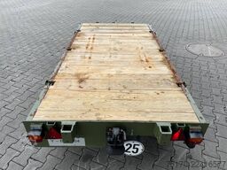 Pefra Anhänger 3100 / Länge: 2,55 m / 2.810 kg / 2012