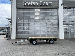 Pefra Anhänger 3100 / Länge: 2,55 m / 2.810 kg / 2018