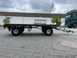 Pefra Anhänger 3100 / Länge: 2,55 m / 2.810 kg / 2018